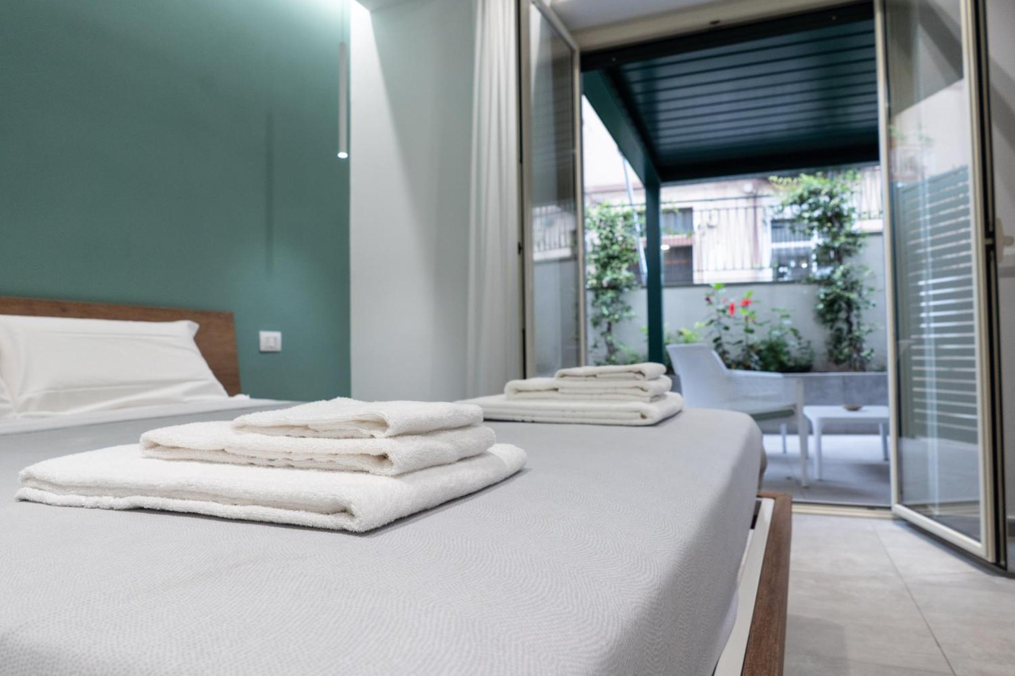 Catania E Dintorni Living Rooms Kültér fotó